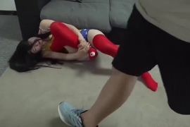 X343tk挠脚心(tking.cc)